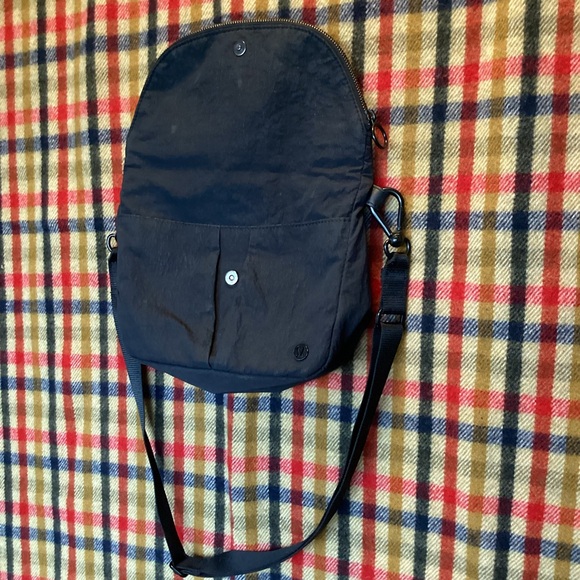 lululemon night festival bag All Crossbody Micro Belt 2L Adjustable shoulder strap for comfortable carrying Lululemon All Night Festival Bag